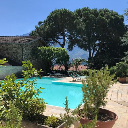 Villa Eden Jacuzzi Pool & Private Parking ドマーゾ エクステリア 写真
