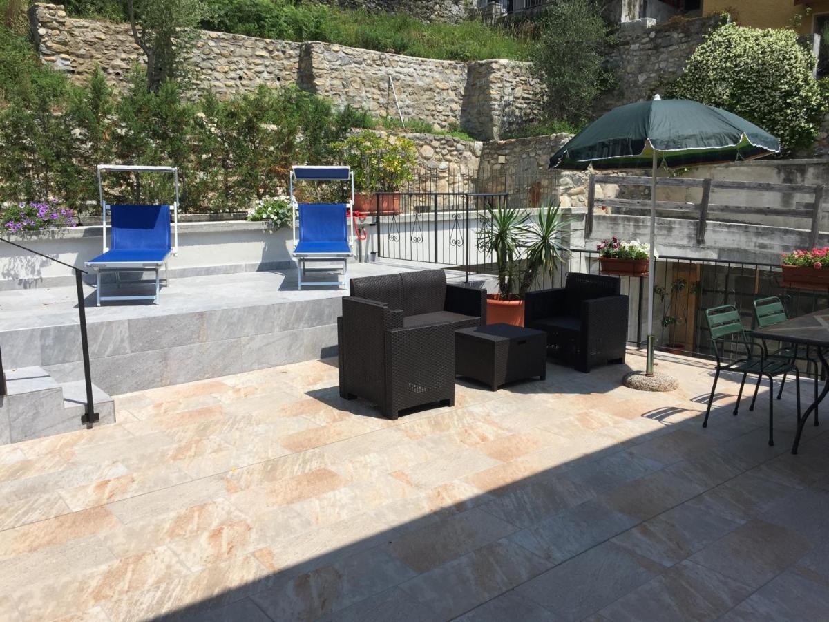 Villa Eden Jacuzzi Pool & Private Parking ドマーゾ エクステリア 写真