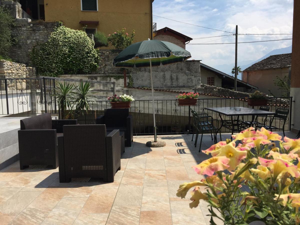 Villa Eden Jacuzzi Pool & Private Parking ドマーゾ エクステリア 写真